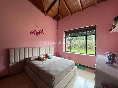 Casa de 4 alcobas en venta en Circasia, Armenia, 320 m² · foto 12 de 19
