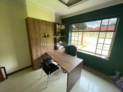Casa de 4 alcobas en venta en Circasia, Armenia, 320 m² · foto 15 de 19