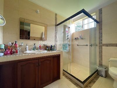 Casa de 4 alcobas en venta en Circasia, Armenia, 320 m² · foto 18 de 19