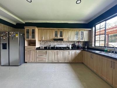 Casa de 4 alcobas en venta en Circasia, Armenia, 320 m² · foto 2 de 19