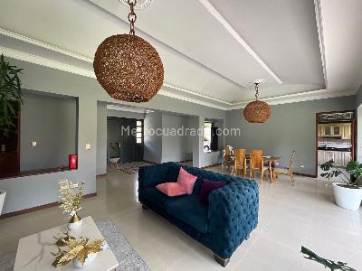 Casa de 4 alcobas en venta en Circasia, Armenia, 320 m² · foto 5 de 19