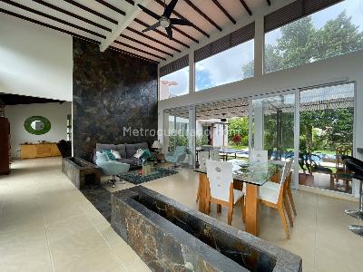 Casa de 3 alcobas en venta en Murillo, Armenia, 290 m² · foto 2 de 20