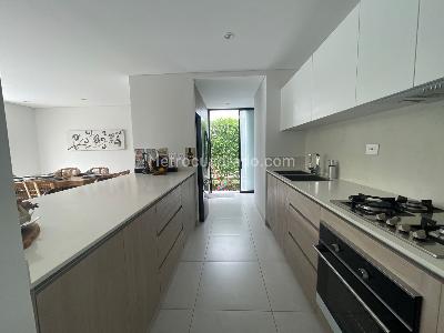 Casa de 3 alcobas en venta en Caimo, Armenia, 181 m² · foto 3 de 20