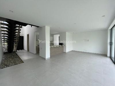 Casa de 3 alcobas en venta en Caimo, Armenia, 181 m² · foto 4 de 20