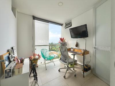 Apartamento de 4 alcobas en venta en Ciudad Jardin, Cali, 137 m² · foto 11 de 20