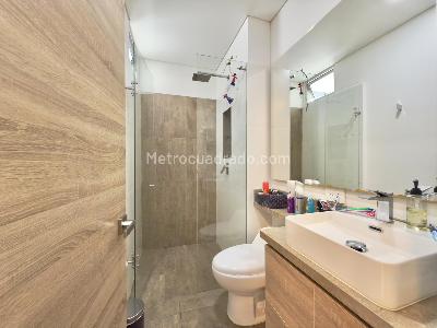 Apartamento de 4 alcobas en venta en Ciudad Jardin, Cali, 137 m² · foto 13 de 20