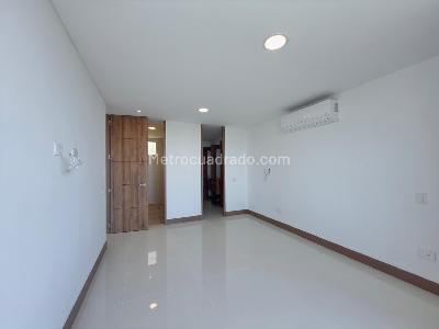 Apartamento de 4 alcobas en venta en Altos De Ciudad Jardin, Cali, 147 m² · foto 11 de 20