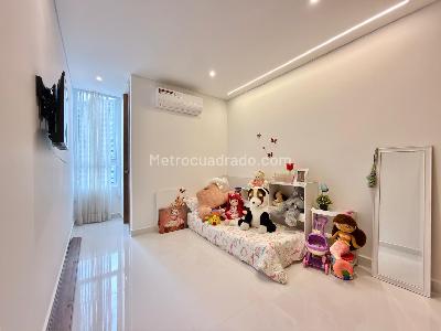Apartamento de 4 alcobas en venta en Altos De Ciudad Jardin, Cali, 215 m² · foto 11 de 20