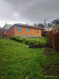 Casa en venta en San Isidro, Bogotá · foto 2 de 15