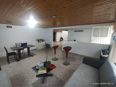 Casa en venta en San Isidro, Bogotá · foto 3 de 15