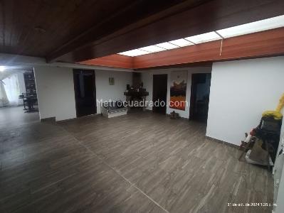 Casa en venta en San Isidro, Bogotá · foto 7 de 15