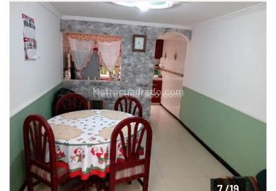 Casa de 4 alcobas en venta en Quintas De Santa Ana, Soacha, 70 m² · foto 3 de 18