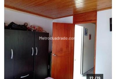 Casa de 4 alcobas en venta en Quintas De Santa Ana, Soacha, 70 m² · foto 10 de 18