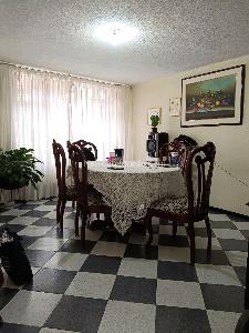 Casa en venta en San Cayetano, Bogotá · foto 9 de 15