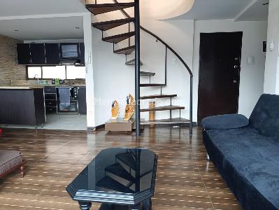 Apartamento de 5 alcobas en venta en Campin Occidental, Bogotá, 153 m² · foto 4 de 18