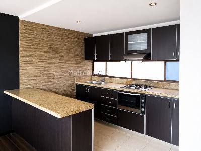 Apartamento de 5 alcobas en venta en Campin Occidental, Bogotá, 153 m² · foto 7 de 18