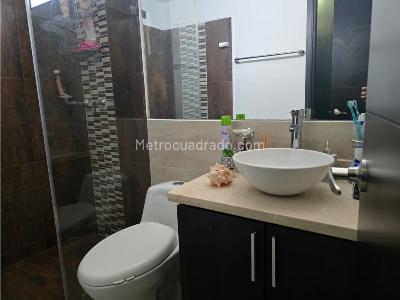 Apartamento de 3 alcobas en venta en Las Mercedes, Palmira, 72 m² · foto 7 de 11