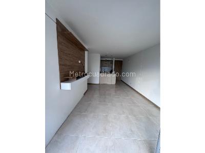 Apartamento en venta en Prados Del Norte, Cali · foto 3 de 13
