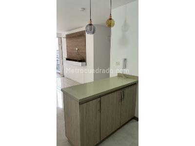Apartamento en venta en Prados Del Norte, Cali · foto 5 de 13