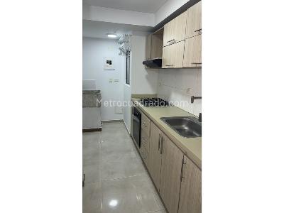 Apartamento en venta en Prados Del Norte, Cali · foto 7 de 13