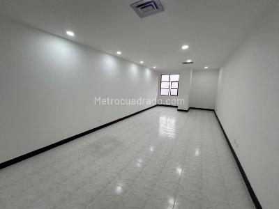 Office for rent in Milla De Oro, Medellín