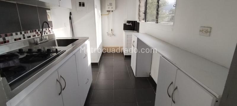 Beautiful 2BR Apartment in Altos Del Poblado - 5