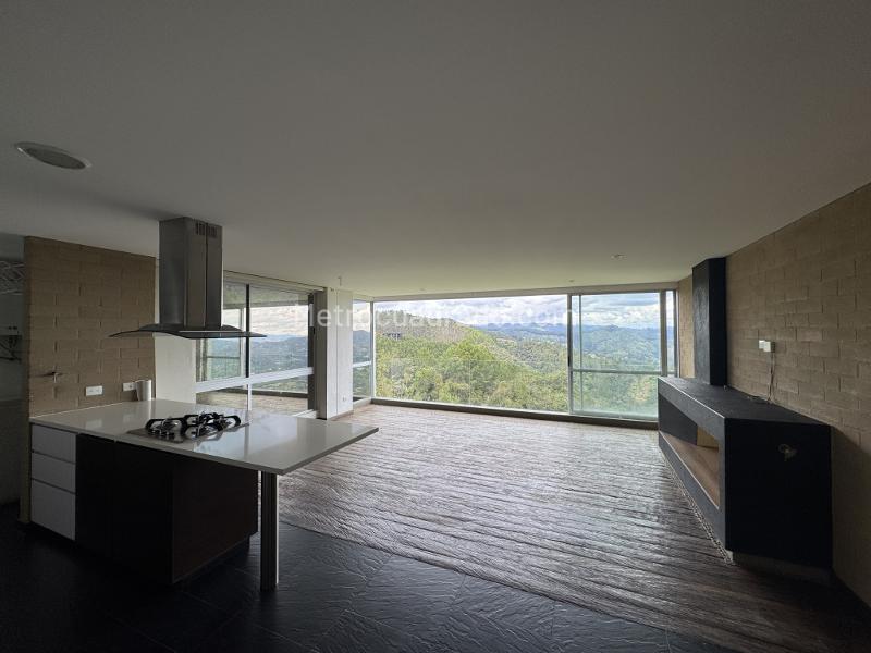 Mountain Retreat 2BR Apartment in Fizebad (El Retiro) - 2