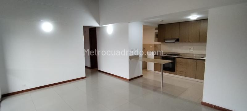 Apartamento en Arriendo, Benedictinos, Envigado - 2