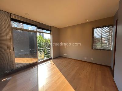 Apartaestudio en arriendo en Santa Maria De Los Angeles, Medellín · foto 8 de 13
