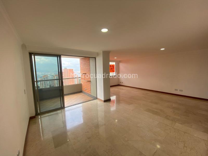 Apartamento Hermoso de 3 Alcobas en Arriendo en Los Balsos - 3