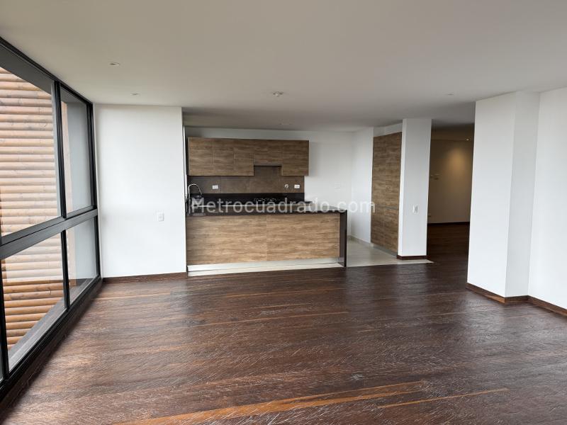 Apartamento en arriendo en Fizebad, El Retiro (129 m²) - 5