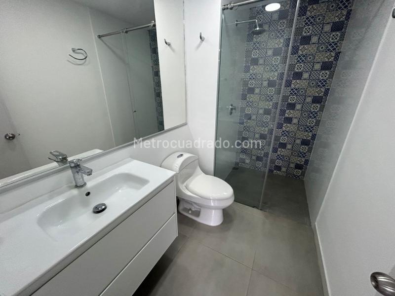 Beautiful 2BR Apartment with Open Kitchen in Patio Bonito - 7