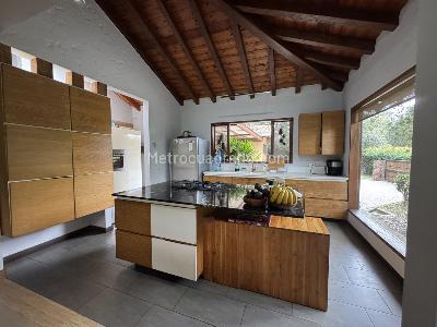 Casa de 4 alcobas en venta en Llanogrande, Rionegro, 304 m² · foto 5 de 20