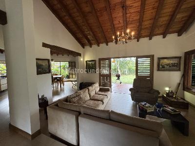 Casa de 4 alcobas en venta en Llanogrande, Rionegro, 304 m² · foto 10 de 20