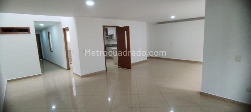 Spacious 3BR House for Rent in Castropol - 6