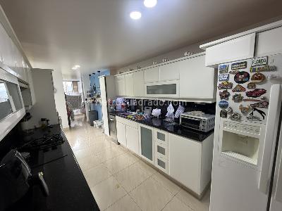 Apartamento en venta en El Tesoro, Medellín · foto 18 de 20