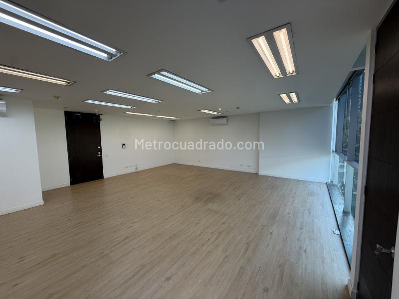 Oficina en Arriendo, El Poblado, Medellín - Vaade 5