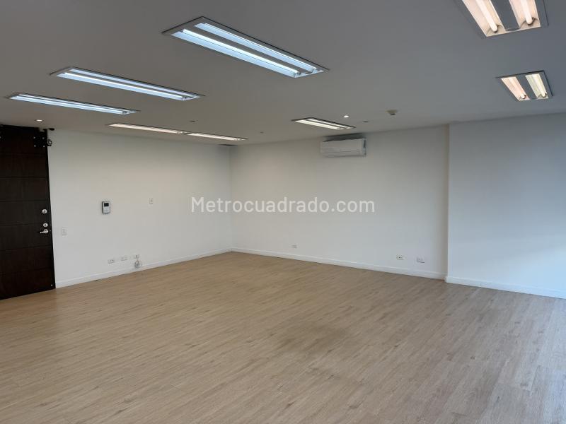 Oficina en Arriendo, El Poblado, Medellín - Vaade 6