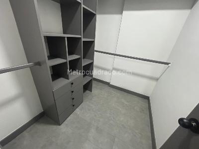 Apartaestudio en venta en Santa Maria De Los Angeles, Medellín, 70 m² · foto 5 de 11