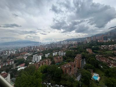 Apartamento de 3 alcobas en arriendo en Los Gonzalez, Medellín, 200 m² · foto 8 de 20