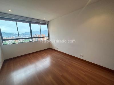 Apartamento de 3 alcobas en arriendo en Los Gonzalez, Medellín, 200 m² · foto 14 de 20