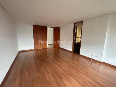 Apartamento de 3 alcobas en arriendo en Los Gonzalez, Medellín, 200 m² · foto 20 de 20