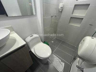 Apartaestudio en arriendo en La Frontera, Medellín · foto 8 de 9
