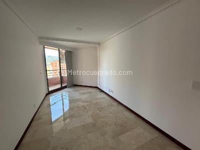 Apartamento en arriendo en La Tomatera, Medellín · foto 18 de 20