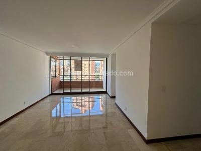 Apartamento en arriendo en La Tomatera, Medellín · foto 8 de 20