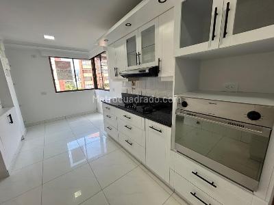 Apartamento en arriendo en La Tomatera, Medellín · foto 9 de 20