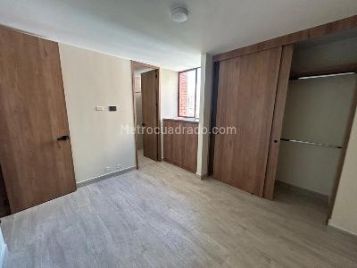 Apartaestudio en arriendo en Santa Maria De Los Angeles, Medellín, 58 m² · foto 4 de 13