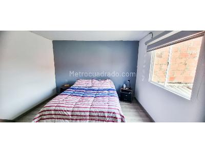 Casa de 5 alcobas en venta en San Fernando Occidental, Bogotá, 265 m² · foto 6 de 14
