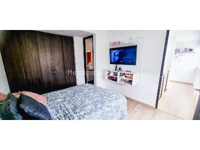 Apartamento en venta en Britalia, Bogotá · foto 9 de 19