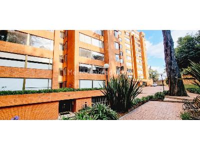 Apartamento en venta en Gratamira, Bogotá · foto 2 de 20